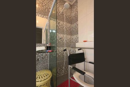 Casa à venda com 59m², 5 quartos e 1 vaga Casa à venda com 59m², 5 quartos e 1 vagav