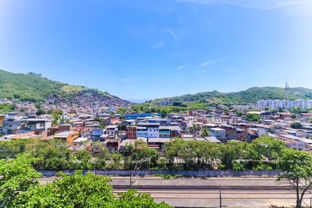 Sala vista de apartamento para alugar com 2 quartos, 60m² em Tomás Coelho, Rio de Janeiro