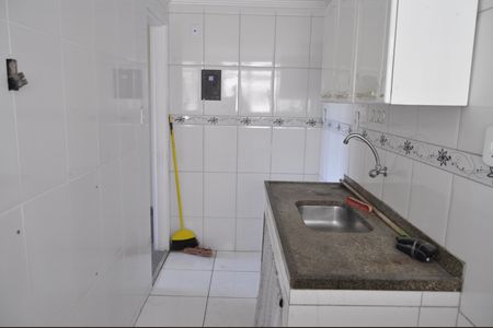 Apartamento para alugar com 2 quartos, 60m² em Tomás Coelho, Rio de Janeiro