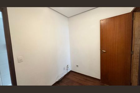 Apartamento para alugar com 120m², 4 quartos e 3 vagas Apartamento para alugar com 120m², 4 quartos e 3 vagasQuarto 3