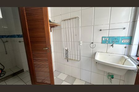 Apartamento para alugar com 120m², 4 quartos e 3 vagas Apartamento para alugar com 120m², 4 quartos e 3 vagasÁrea de Serviço