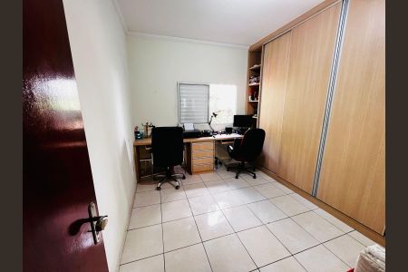 Casa à venda com 2 quartos, 116m² em Vila Marina, São Paulo