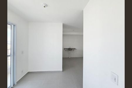 Sala  de apartamento para alugar com 2 quartos, 44m² em Picanço, Guarulhos