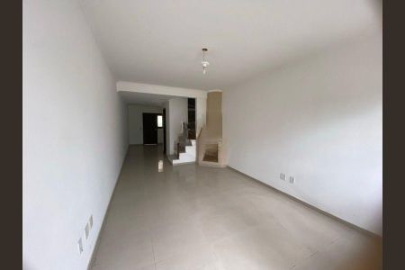 Sala de casa para alugar com 3 quartos, 130m² em Hípica, Porto Alegre