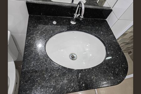 Apartamento para alugar com 86m², 2 quartos e 1 vaga Apartamento para alugar com 86m², 2 quartos e 1 vagaBanheiro