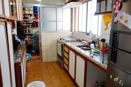 Apartamento à venda com 65m², 2 quartos e 1 vagaCozinha