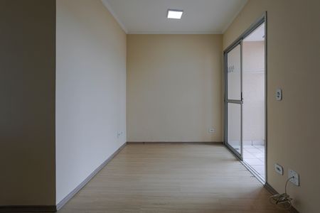 Sala de apartamento para alugar com 3 quartos, 64m² em Botujuru, Mogi das Cruzes