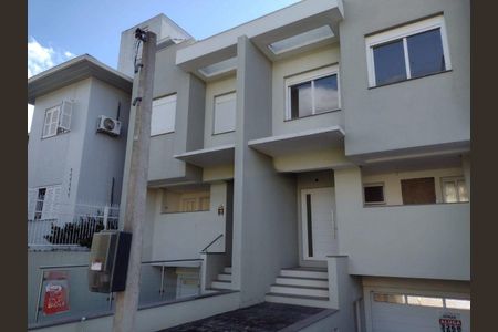 Fachada de casa para alugar com 3 quartos, 200m² em Espírito Santo, Porto Alegre