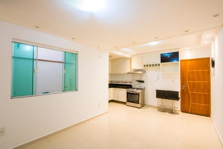 Sala de apartamento para alugar com 2 quartos, 53m² em Vila Alpina, Santo André