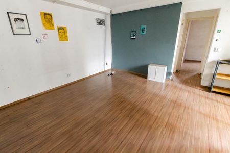Apartamento à venda com 72m², 2 quartos e 1 vaga Apartamento à venda com 72m², 2 quartos e 1 vagaSala