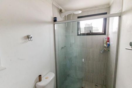 Apartamento à venda com 72m², 2 quartos e 1 vaga Apartamento à venda com 72m², 2 quartos e 1 vagaBanheiro