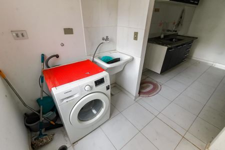 Apartamento à venda com 72m², 2 quartos e 1 vaga Apartamento à venda com 72m², 2 quartos e 1 vagaDetalhe da area de serviço