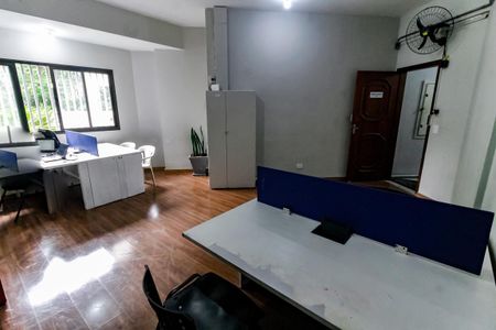Apartamento à venda com 72m², 2 quartos e 1 vaga Apartamento à venda com 72m², 2 quartos e 1 vagaCoworking