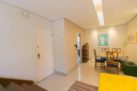 Apartamento à venda com 3 quartos, 184m² em Santa Rosa, Belo Horizonte