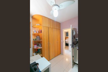 Apartamento à venda com 184m², 3 quartos e 1 vaga