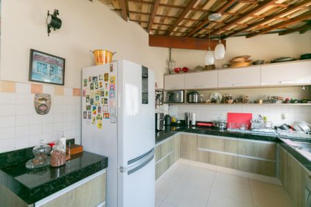 Apartamento à venda com 184m², 3 quartos e 1 vaga