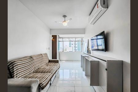 Sala de apartamento para alugar com 1 quarto, 97m² em Ponta da Praia, Santos