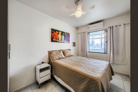Quarto de apartamento para alugar com 1 quarto, 97m² em Ponta da Praia, Santos