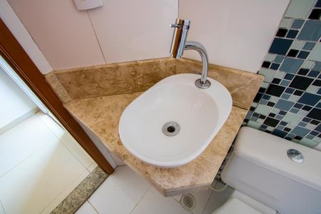 Apartamento para alugar com 106m², 2 quartos e 2 vagas Apartamento para alugar com 106m², 2 quartos e 2 vagasBanheiro Suíte