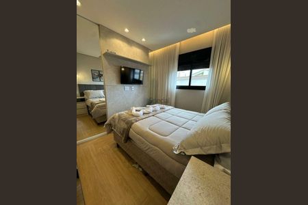 Apartamento à venda com 2 quartos, 37m² em Parque São Jorge, São Paulo