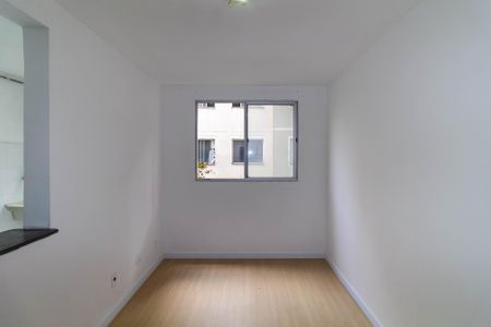 Sala de apartamento para alugar com 2 quartos, 50m² em Jardim Santa Teresinha, São Paulo