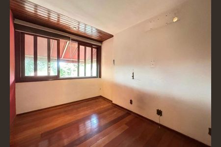 Casa à venda com 3 quartos, 231m² em Jardim do Sol, Campinas