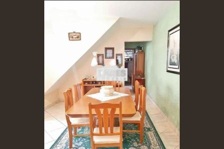 Casa à venda com 3 quartos, 150m² em Vila Gomes, São Paulo