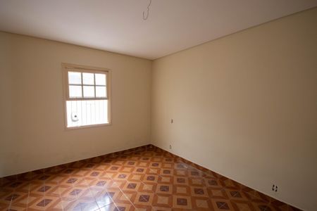 Quarto 2 de casa para alugar com 2 quartos, 75m² em Vila Mazzei, São Paulo