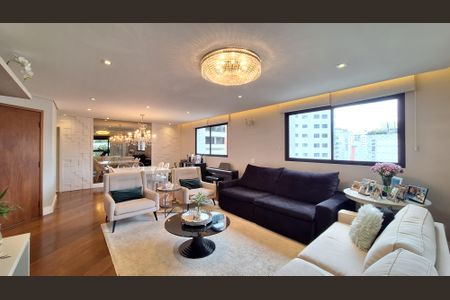 Apartamento à venda com 170m², 4 quartos e 3 vagas Apartamento à venda com 170m², 4 quartos e 3 vagasSala