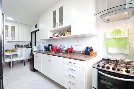 Apartamento à venda com 170m², 4 quartos e 3 vagasCozinha