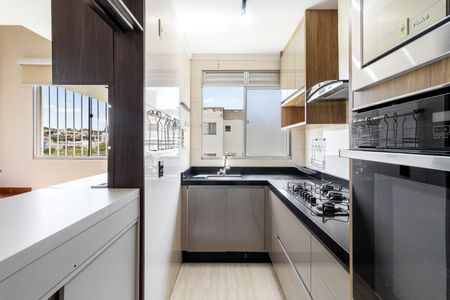 Cozinha de apartamento à venda com 2 quartos, 100m² em Jardim Nova Europa, Campinas