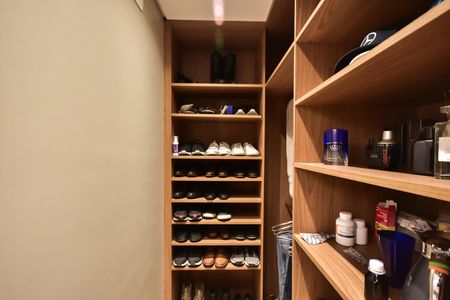 Apartamento para alugar com 142m², 2 quartos e 2 vagasCloset da Suíte 2