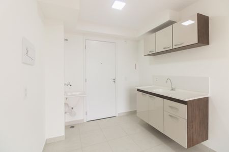 Apartamento para alugar com 27m², 1 quarto e sem vaga Apartamento para alugar com 27m², 1 quarto e sem vagaSala/Cozinha