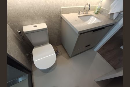 Apartamento à venda com 106m², 3 quartos e 2 vagas Apartamento à venda com 106m², 3 quartos e 2 vagasBanheiro Social