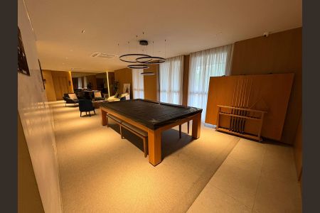 Apartamento à venda com 106m², 3 quartos e 2 vagas Apartamento à venda com 106m², 3 quartos e 2 vagasÁrea comum - Salão de jogos