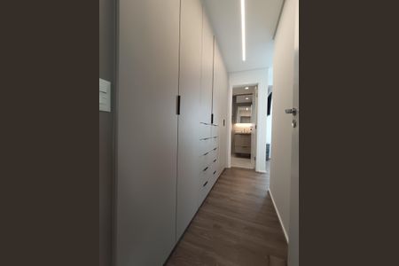 Apartamento à venda com 106m², 3 quartos e 2 vagas Apartamento à venda com 106m², 3 quartos e 2 vagasSuíte