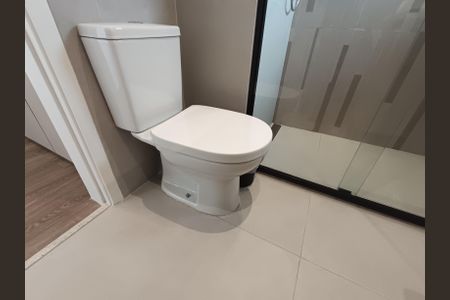 Apartamento à venda com 106m², 3 quartos e 2 vagas Apartamento à venda com 106m², 3 quartos e 2 vagasBanheiro Suíte