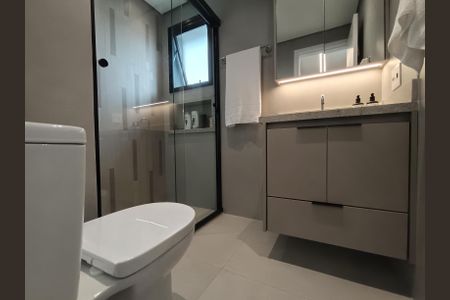 Apartamento à venda com 106m², 3 quartos e 2 vagas Apartamento à venda com 106m², 3 quartos e 2 vagasBanheiro Suíte