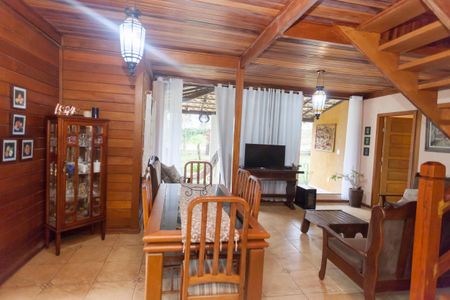 sala de casa de condomínio para alugar com 4 quartos, 220m² em Nova Lima, Nova Lima