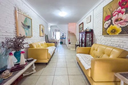 Casa à venda com 2 quartos, 147m² em Alto de Pinheiros, São Paulo