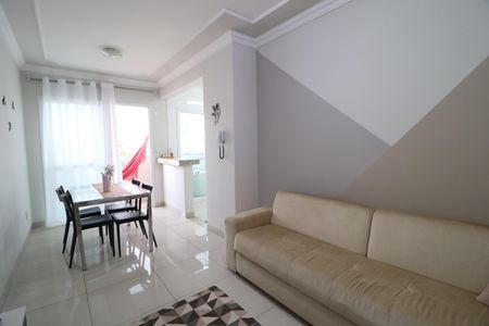 Sala de apartamento para alugar com 2 quartos, 55m² em Santa Mônica, Uberlândia