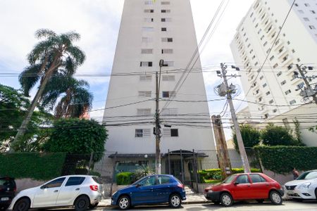 Apartamento à venda com 100m², 3 quartos e 1 vaga Apartamento à venda com 100m², 3 quartos e 1 vagaFachada