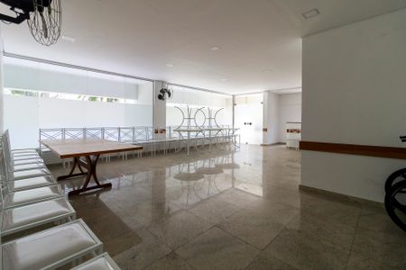 Apartamento à venda com 100m², 3 quartos e 1 vaga Apartamento à venda com 100m², 3 quartos e 1 vagaSalão de Festas