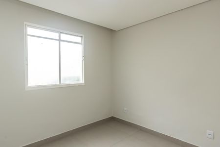 Quarto 1 de casa à venda com 3 quartos, 90m² em Santa Monica, Belo Horizonte