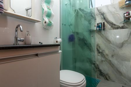 Casa à venda com 88m², 3 quartos e 1 vaga Casa à venda com 88m², 3 quartos e 1 vagaBanheiro