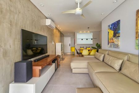 Sala de apartamento para alugar com 3 quartos, 110m² em Vila Luis Antonio, Guarujá