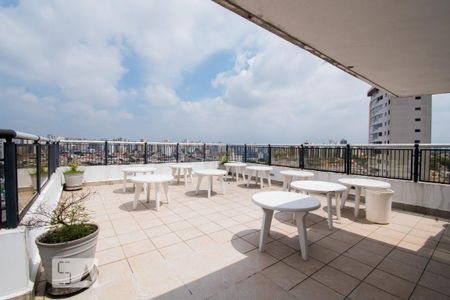 Apartamento para alugar com 130m², 3 quartos e 2 vagasTerraço