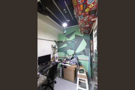 Apartamento para alugar com 130m², 3 quartos e 2 vagasQuarto de Serviço 