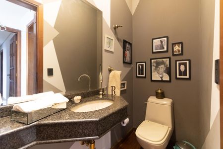 Apartamento para alugar com 130m², 3 quartos e 2 vagasLavabo