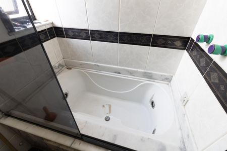 Apartamento para alugar com 130m², 3 quartos e 2 vagasBanheiro Social 
